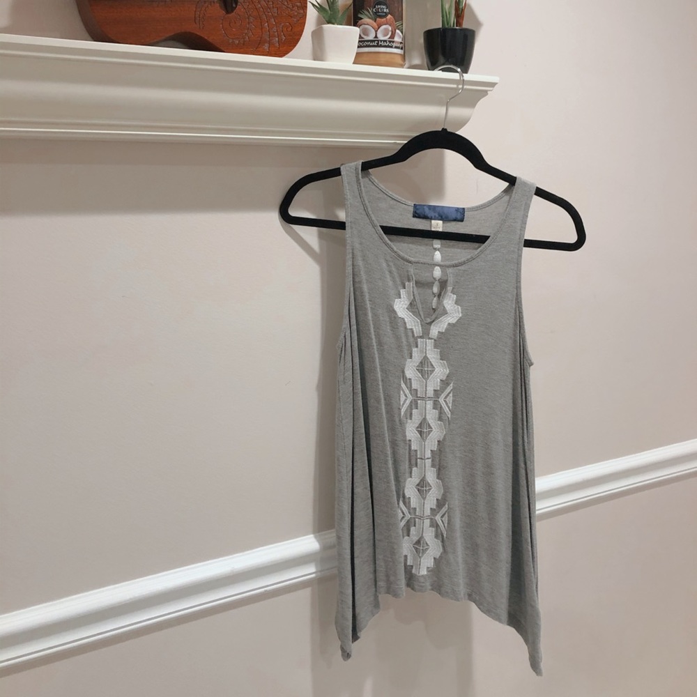 Grey tank